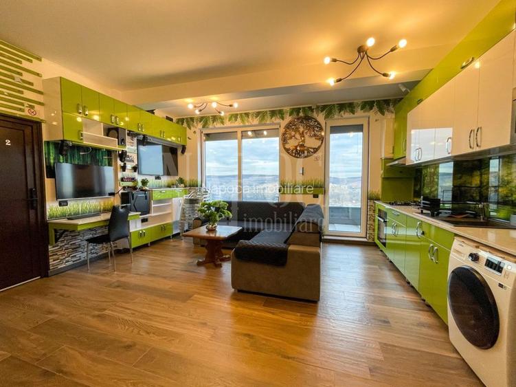 Apartament 3 camere de vanzare in Floresti - 2