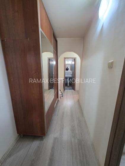 Titan, 10 minute metrou Costin Georgian, Barajul Bistritei, parter,centrala - 18