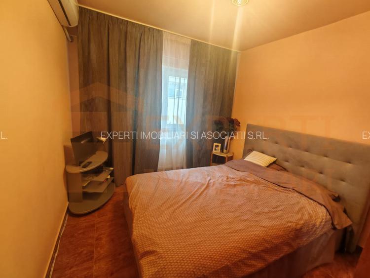Apartament 3 camere de vanzare, in zona Casa de Cultura - 4