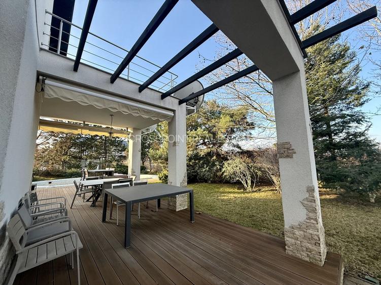 Grădină superbă, piscină și intimitate deplină – 1387 mp teren - 4