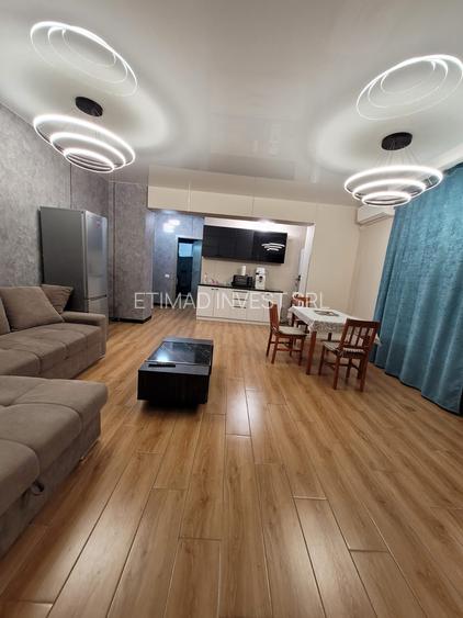 2 CAMERE-VEDERE  MARE +PARCARE -TERMEN LUNG(INCLUSIV VARA)-500 E - 42