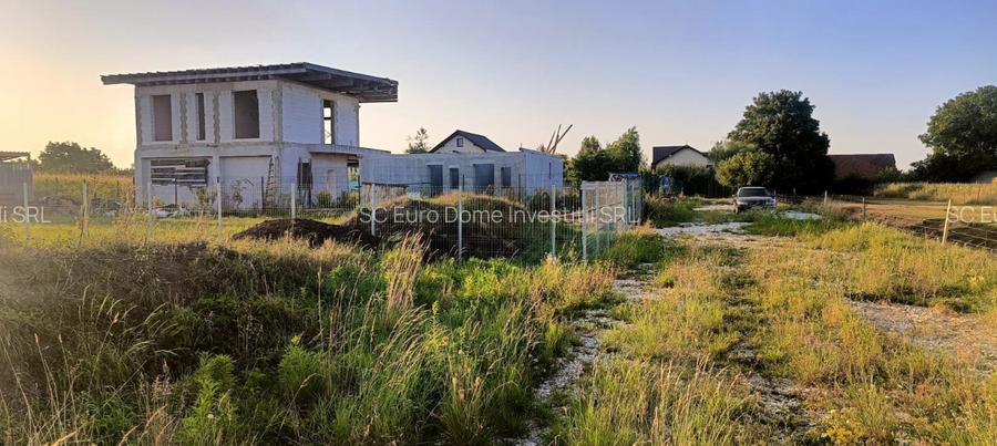 Lot pentru casa in zona foarte linistita si usor accesibila - 2