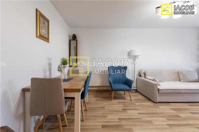 Apartament 3 camere decomandate, central,str. 9 Mai Bacau - 9