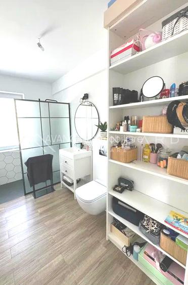 | La Inaltime: 73 mp Interior + 143 mp Terasa de Vis |  - 4