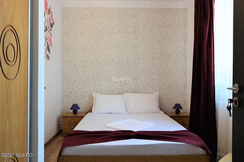 Mamaia Nord - Langa Mare, pensiune la cheie, 11 camere, 9 bai! - 54