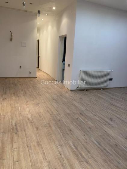 UNIRII-METROU, etaj IN VILA ,88 MP,3 camere, firma,,locuinta,720 euro - 2