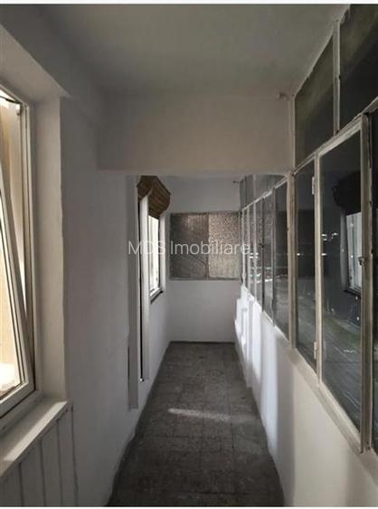 3 camere confort 1 et intermediar linga Punctele Cardinale - 7