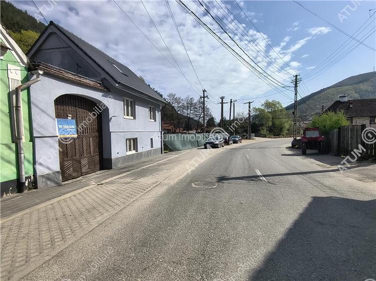 Casa renovata cu 4 camere si 2 bai in Gura Raului judet Sibiu - 12