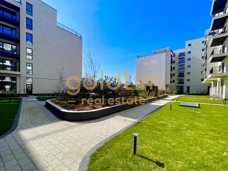 NOU/ FIRST RENT/ SCOALA AMERICANA - 30