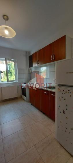 3 camere | 2 bai | Etaj 1 | Zona excelenta |