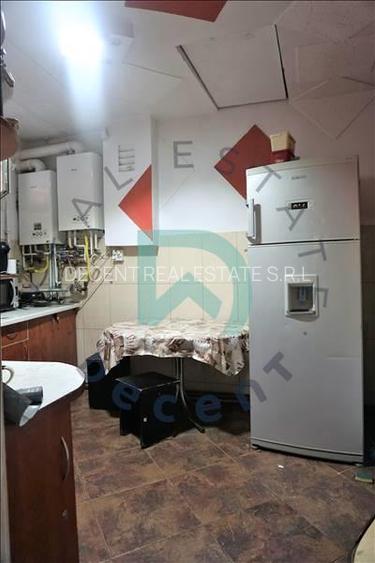 Hostel 7 camere, Zona liceului  Andrei Saguna, Brasov - 11