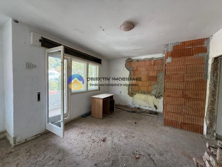 Casă + teren de vânzare Piatra Neamț – strada Stefan cel Mare - 5