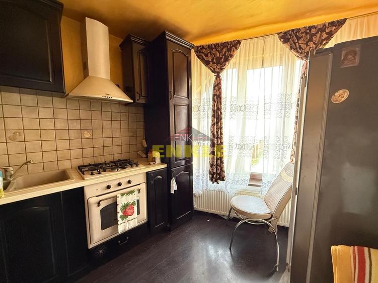 Casă de vânzare – Strada Iuliu Maniu - 3