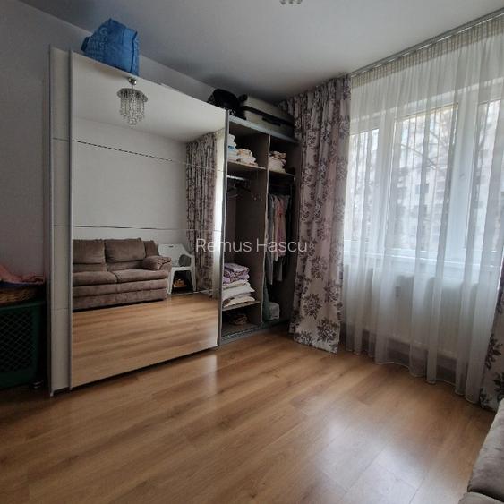 Apartament 3 camere | 70 mp | 1,5 min metrou | Complet renovat | Mobilat,utila - 16