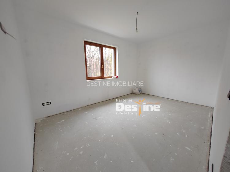 BARNOVA - Casa individuala P+POD, 156 mp + 1000 mp teren - 16