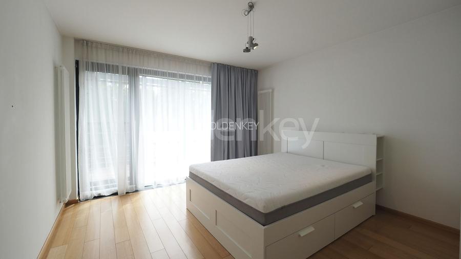 Vila minimalista pe o strada selecta si linistita - 16