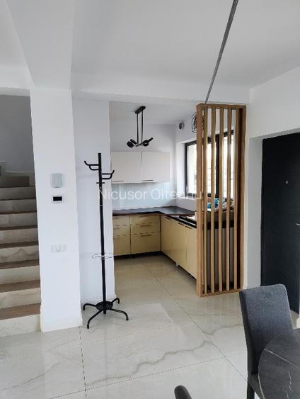 Casa tip triplex cu gradina privata si 2 locuri de parcare incluse - 5