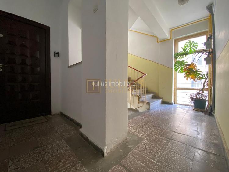 2 dormitoare, centrala proprie, bucatarie inchisa. Piața Libertatii. - 21