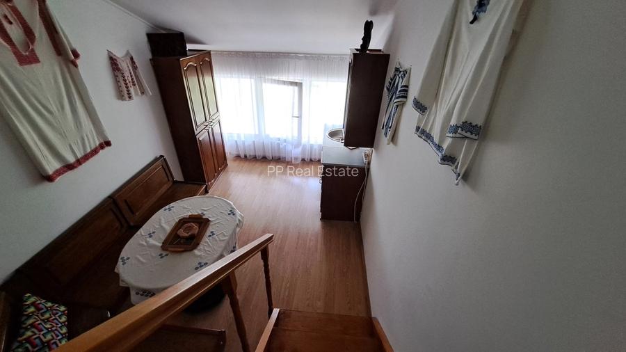 Vila compusa din P+M situata in zona Abator - 15