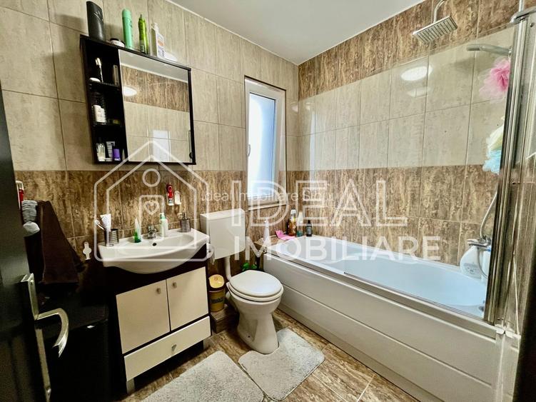 Casă tip Cvadruplex în Cartierul Zăvoi - 17