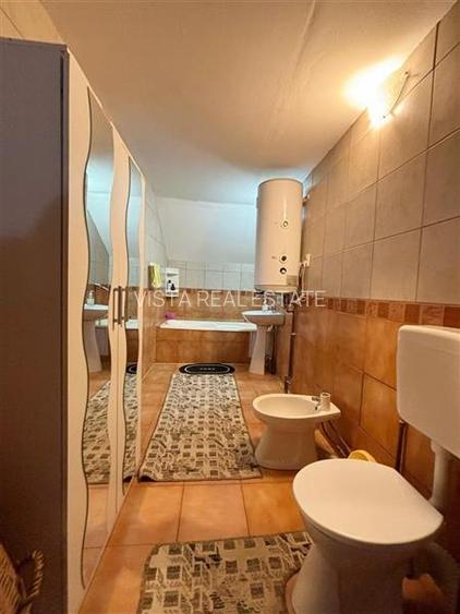 Casa individuala, S+P+M, 5 dormitoare, teren 586mp, zona buna, Harman - 11