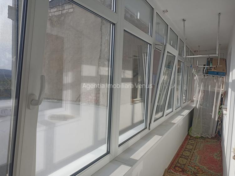 Apartament 2 camere renovat vedere la soare - 12