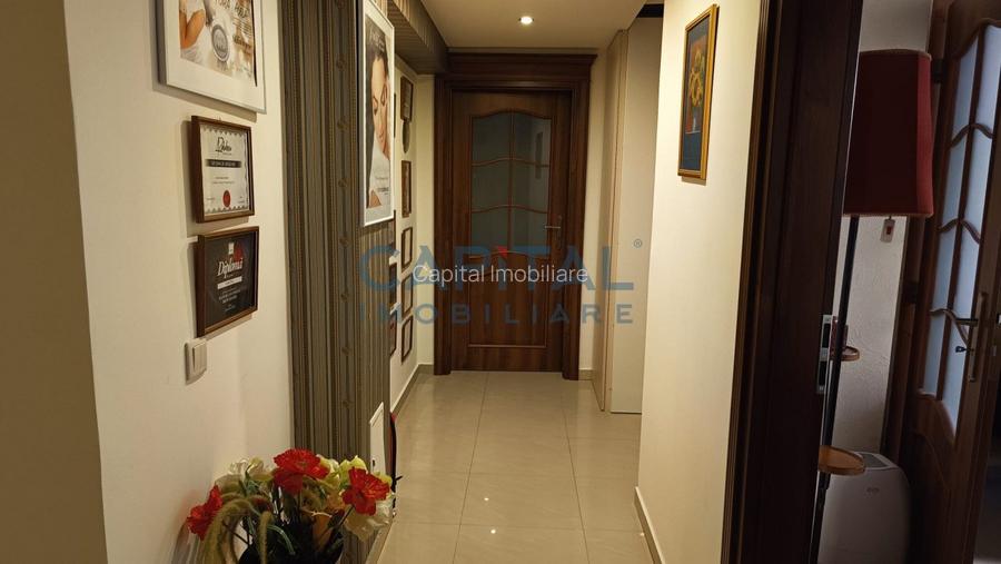 Spatiu comercial situat ultracentral, comision 0% - 12