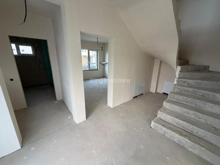 Triplex 112 mp utili, teren 180mp, ansamblu privat, Floresti - 3