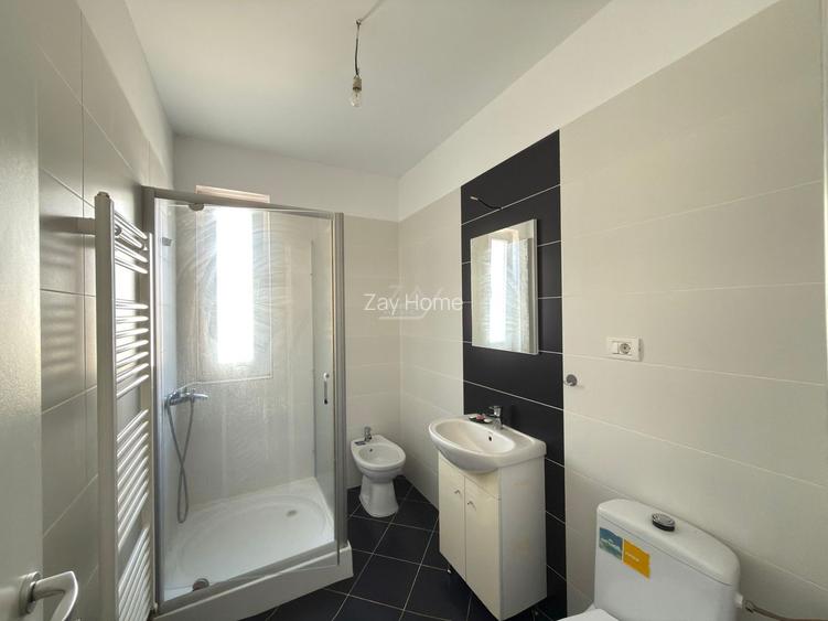 Locatie excelenta! Etaj 1. Decomandat. Loc de parcare. - 5