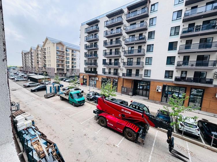 PROPRIETAR vand apartament de 2 camere, et. 1, 43 mp utili, metrou 5 min. pe jos - 6