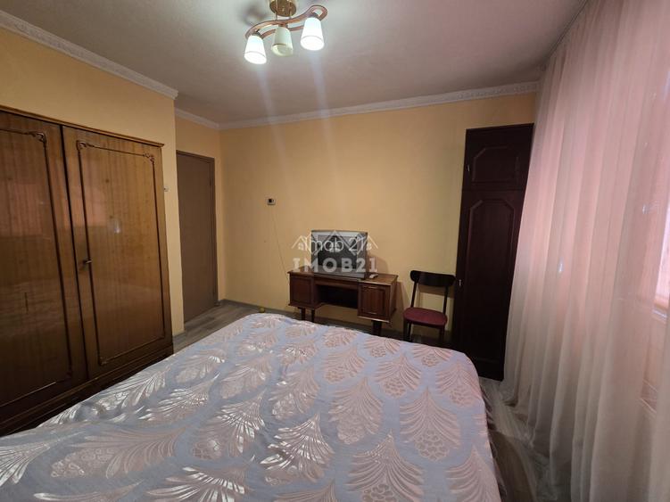 Vanzare apartament 4 camere zona Republicii  Ploiesti - 8