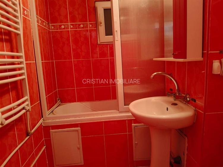 Ap 2 cam, conf 1, Buzaului Parter cu balcon, LIBER - 9