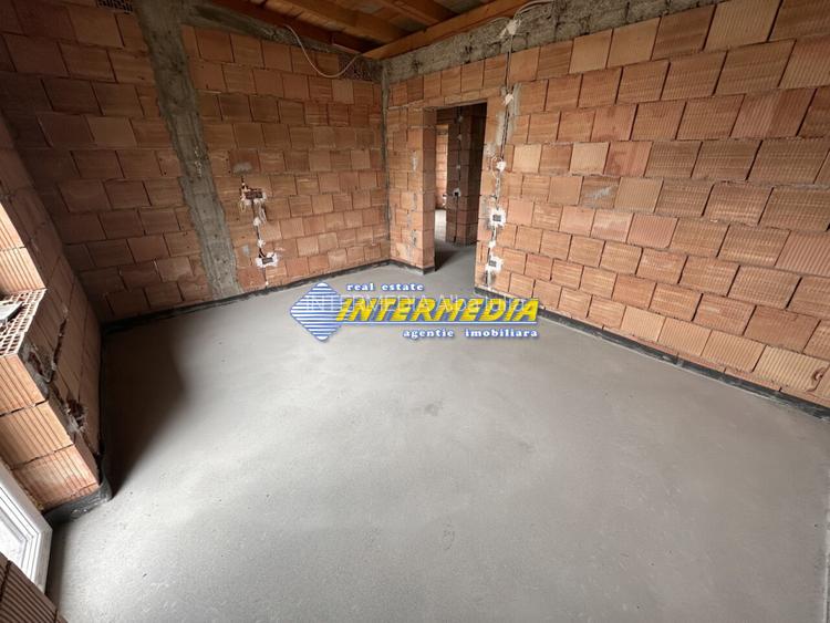 CASA NOUA I DE VANZARE I 120 MP I CETATE I SEMIFINISATA I 4 CAMERE I - 3