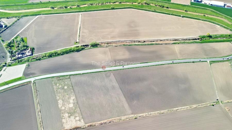 Teren Intravilan Rezidential - Turistic - 24