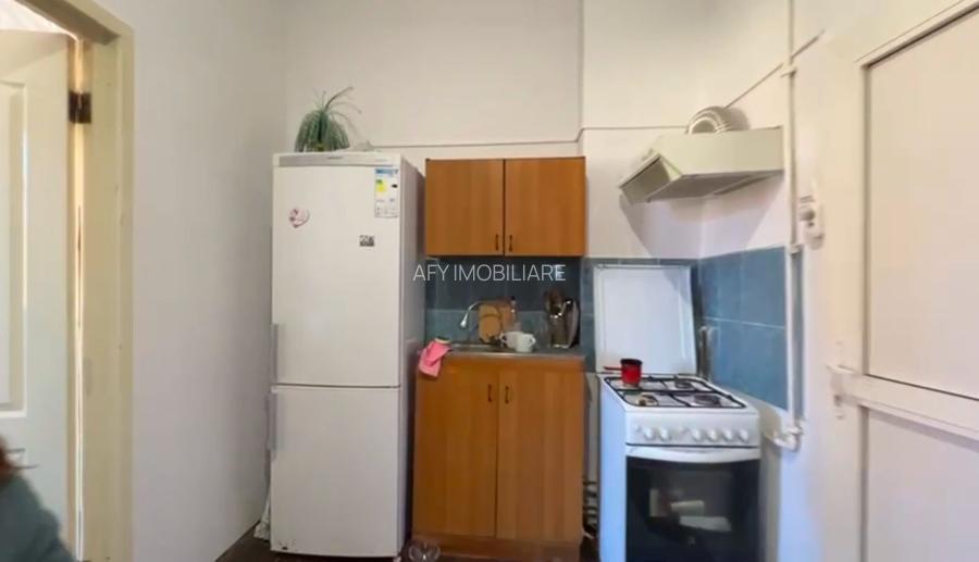 De vanzare Apartament 2 camere in vilă, Unirii - Universitate - 10