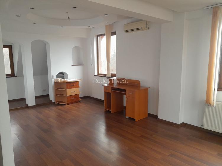 VILA IMPOZANTA JOITA/ - 16