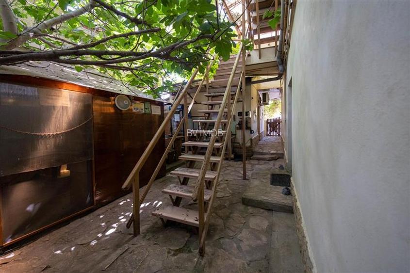 Vanzare Vila Pensiune 11 camere zona Mamaia Nord langa plaja - 42