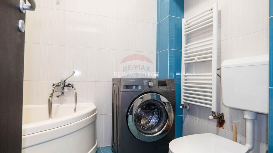 Dobroesti - vanzare apartament 3 camere, strada Marului - 15