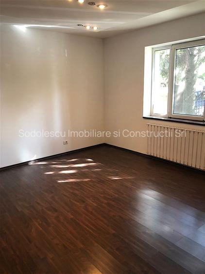 Casa zona Cetatii de locuit sau birouri - 8