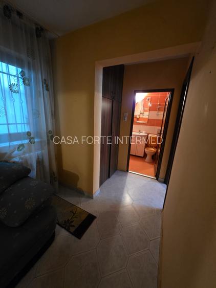 Apartament 3 Camere Tomis Nord - Zona Rustic 110000 euro - 9