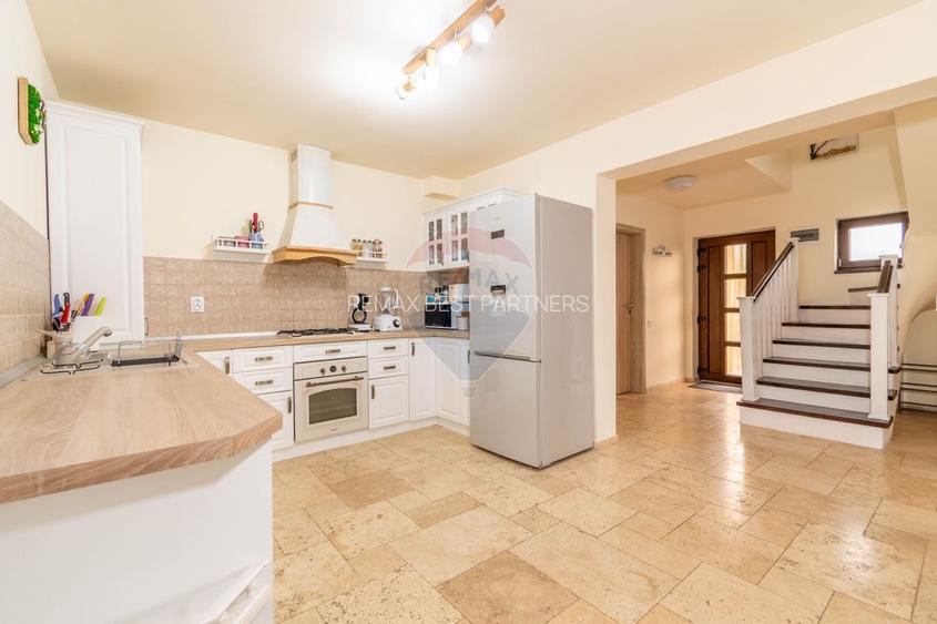 Casa de vanzare, Jucu de Sus teren 811mp, 4 Camere, 2 Bai, Priveliște - 10