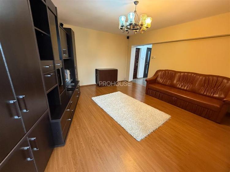 Apartament 3 camere, mobilat și utilat modern, Zona Nord, 350 €/lună - 4