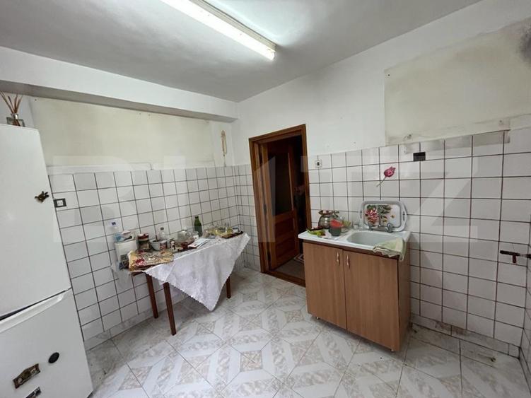 Casa mutifunctionala, 380 mp utili, pretabila pentru activitati comerciale