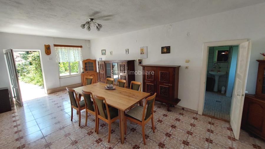 Casa cu 8 camere + 800mp teren Cisnadie zona Centrala - 9