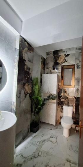 Apartament exclusivist 4 camere-decomadat-zona Primăverii