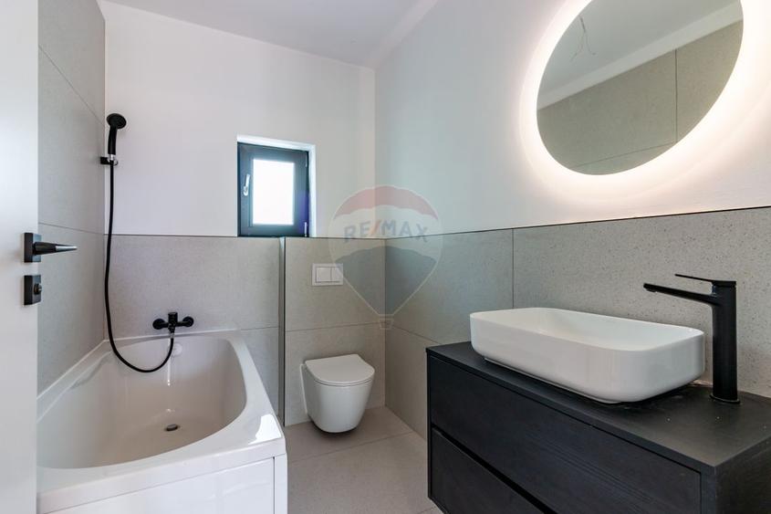 Vila Individuala 6 Camere | Curte 422 mp | Tunari – Nord București