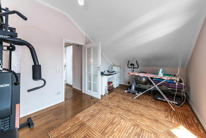 Duplex 5 camere damaroaia