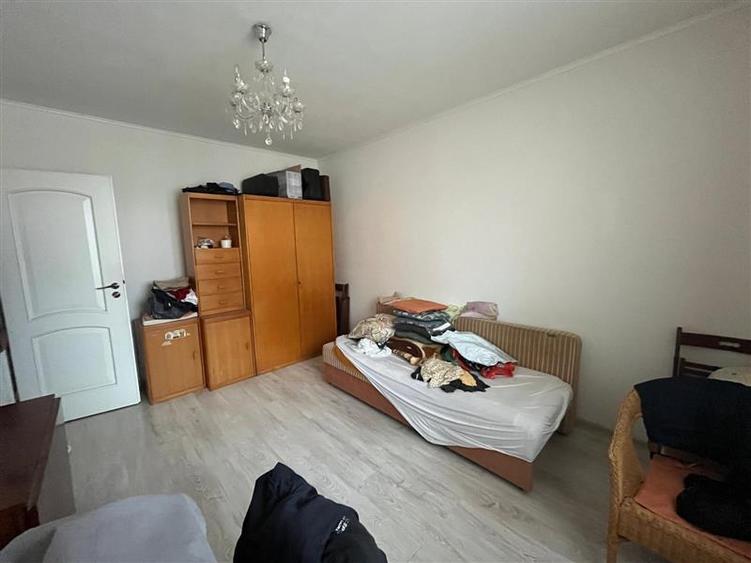 Caransebes, Casa cu Teren 385MP, Zona Racovita
