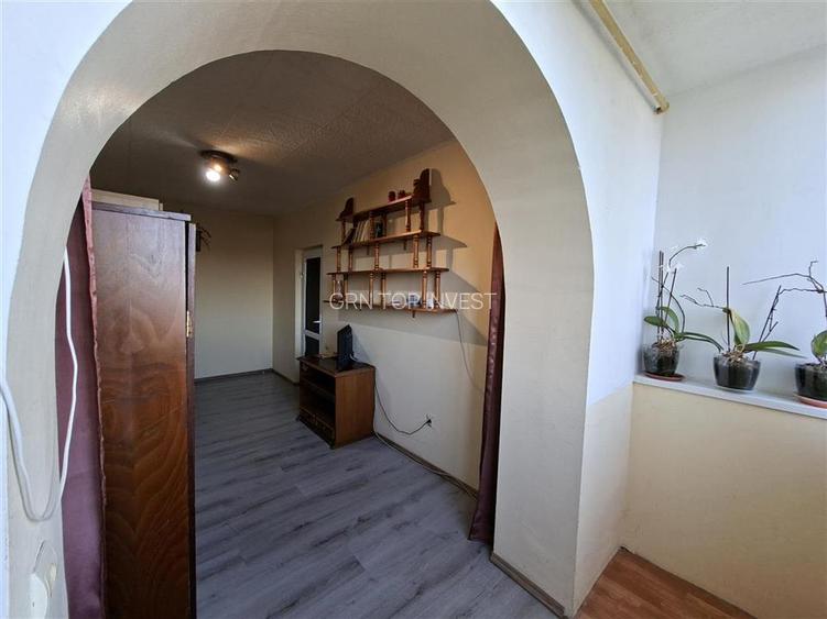 Apartament decomandat 3 camere etaj 2 Zona Terezian - 16