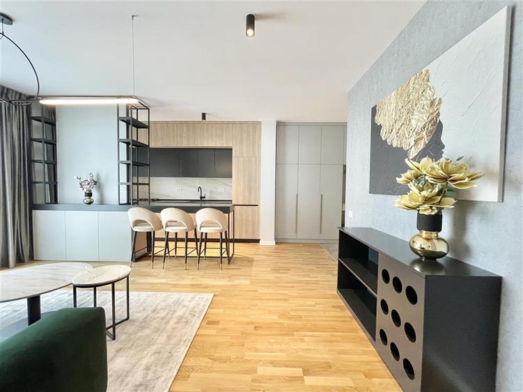 Luxury 2 Rooms Panoramic View Underground Parking